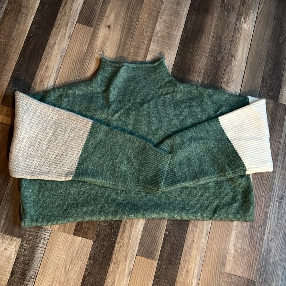 Turtle Neck Sweater - image 4